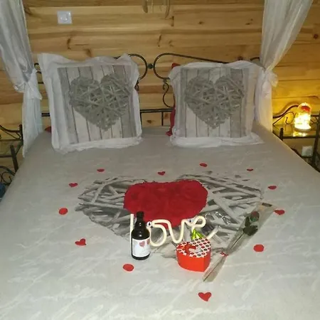 Charme Z'aisne Chalet Louatre